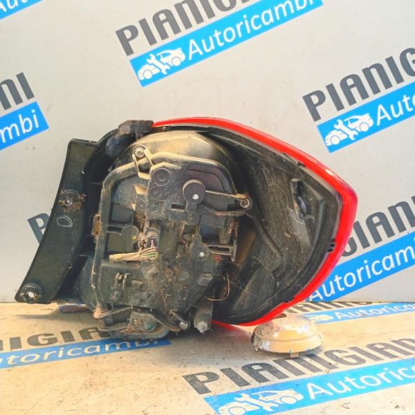 Faro Posteriore Sinistro Ford Ka+ 2016 – 2019