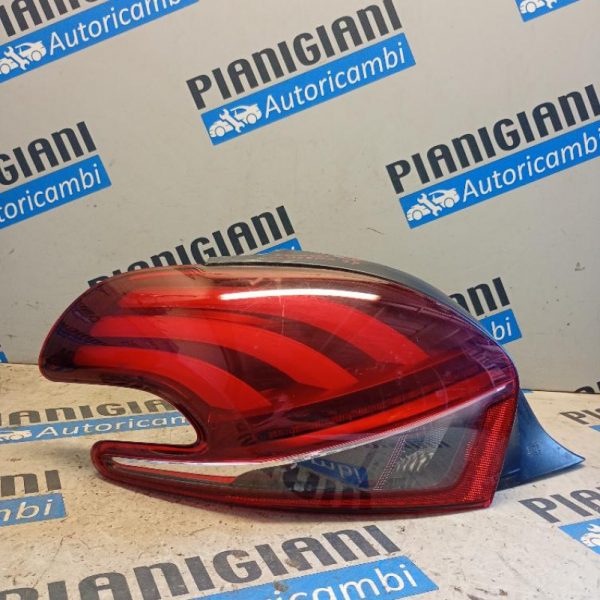 Faro Posteriore Sinistro Peugeot 208 2015 – 2019