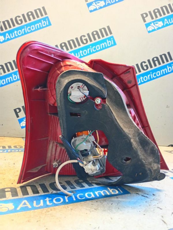 Faro Posteriore Destro Toyota Yaris 2005 – 2009