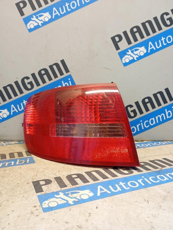 Faro Posteriore Sinistro Audi A6 SW 2004 – 2008