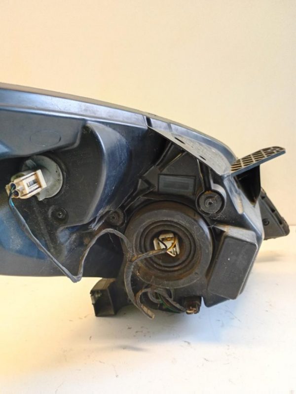 Faro Anteriore Sinistro Chevrolet Spark 2010 – 2015