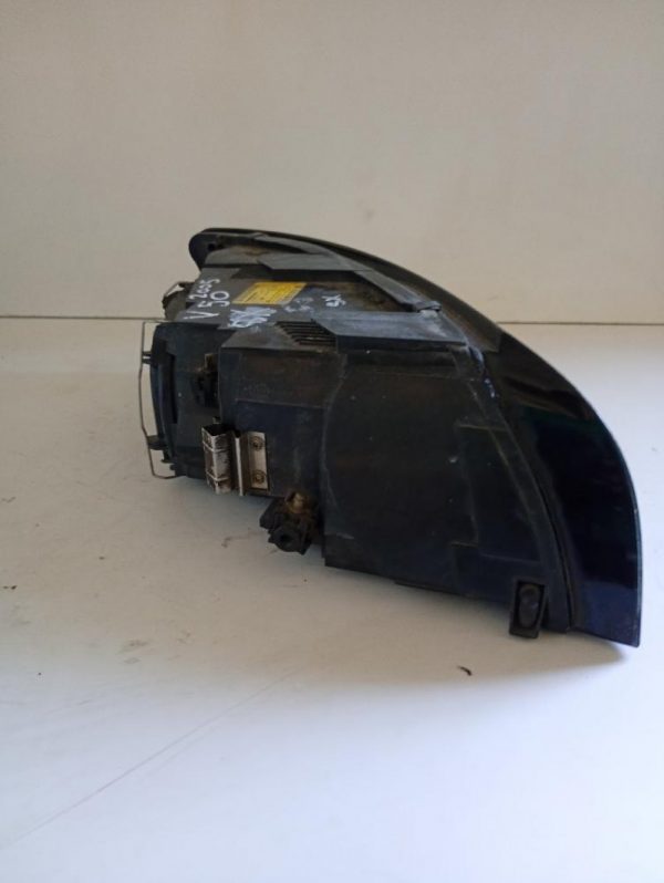 Faro Anteriore Sinistro Volvo V50 2003 – 2011