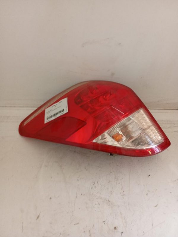 Faro Posteriore Sinistro Toyota RAV 4 2005 – 2008