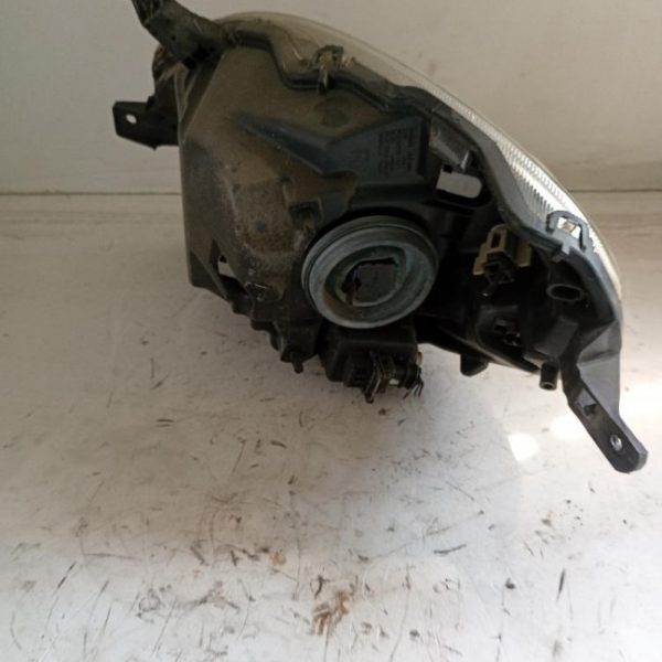 Faro Anteriore Sinistro Nissan Micra K12 2002 – 2007