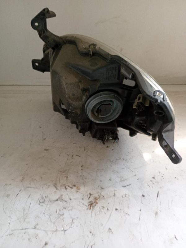 Faro Anteriore Sinistro Nissan Micra K12 2002 – 2007