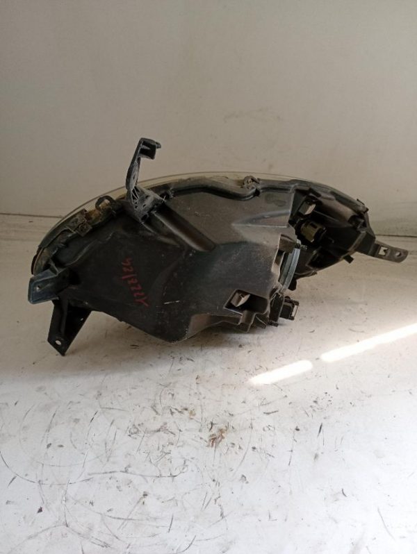 Faro Anteriore Sinistro Nissan Micra K12 2002 – 2007
