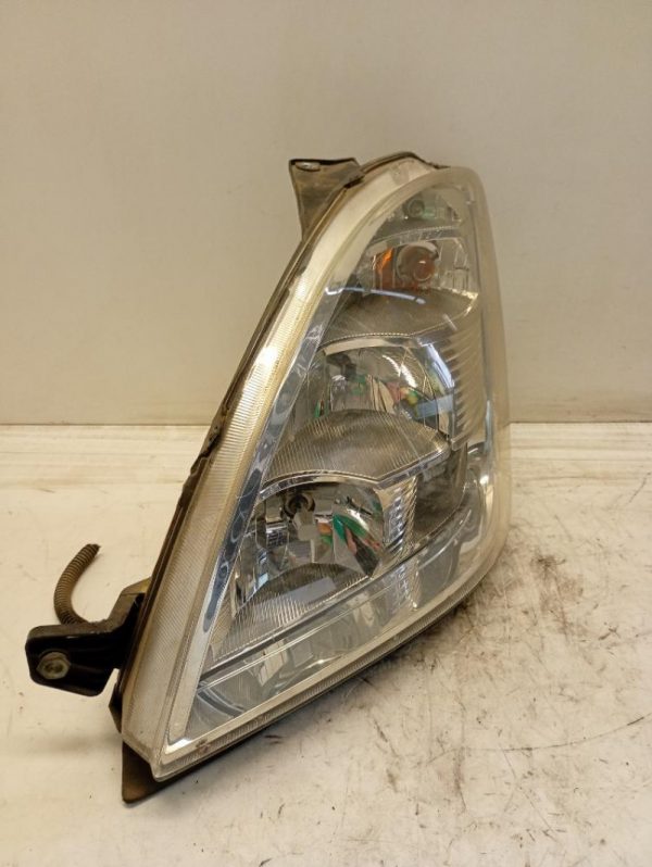 Faro Anteriore Sinistro Iveco Daily 2006 – 2009