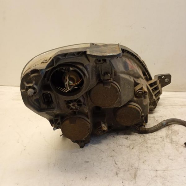 Faro Anteriore Sinistro Iveco Daily 2006 – 2009