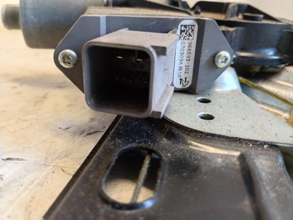 Motorino Alzavetro Anteriore Destro Opel Insignia 2008 – 2014