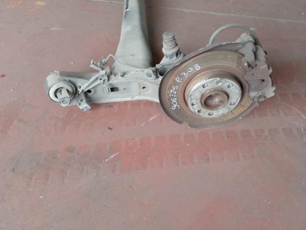 Ponte Posteriore Peugeot 308 HN01