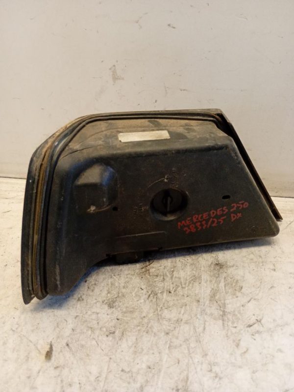 Faro Posteriore Destro Mercedes-Benz Classe E W124 1993 – 1997