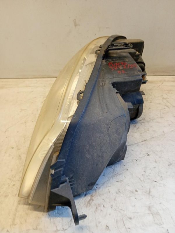 Faro Anteriore Destro Fiat Punto 3a Serie / Classic 2005 – 2011