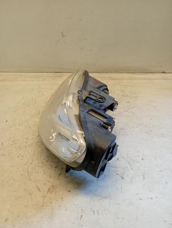 Faro Anteriore Sinistro Fiat Punto 3a Serie / Classic 2005 – 2012