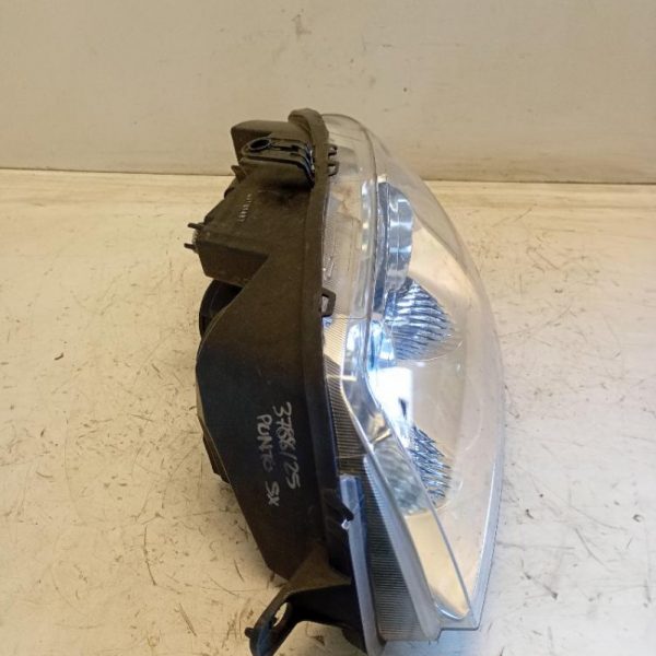 Faro Anteriore Sinistro Fiat Punto 3a Serie / Classic 2005 – 2012