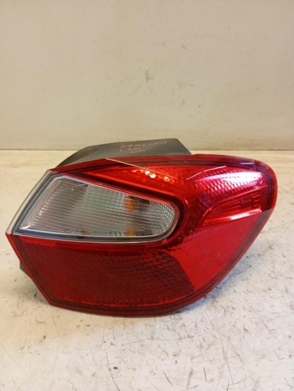 Faro Posteriore Destro Hyundai i10 2022 >