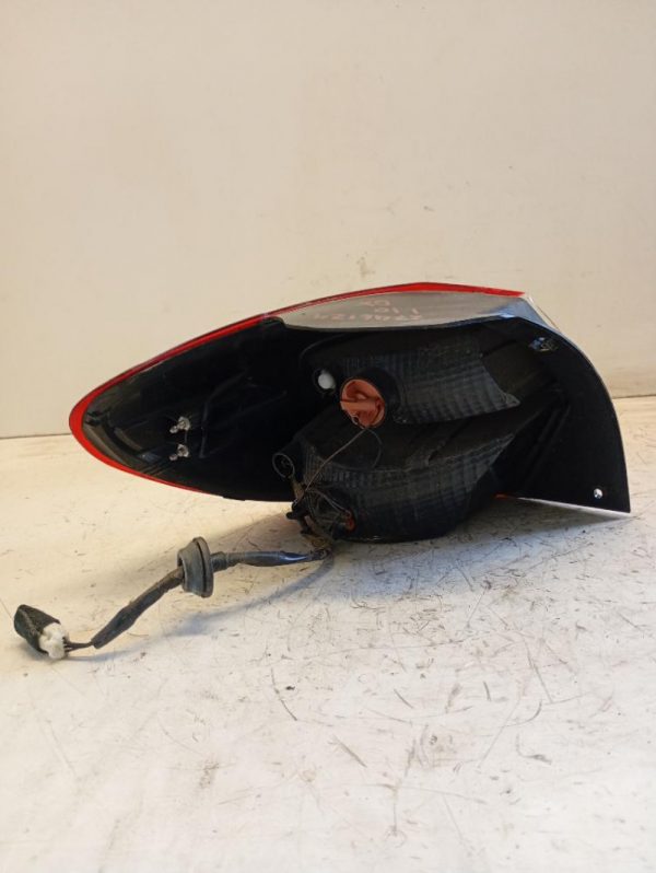 Faro Posteriore Destro Hyundai i10 2022 >