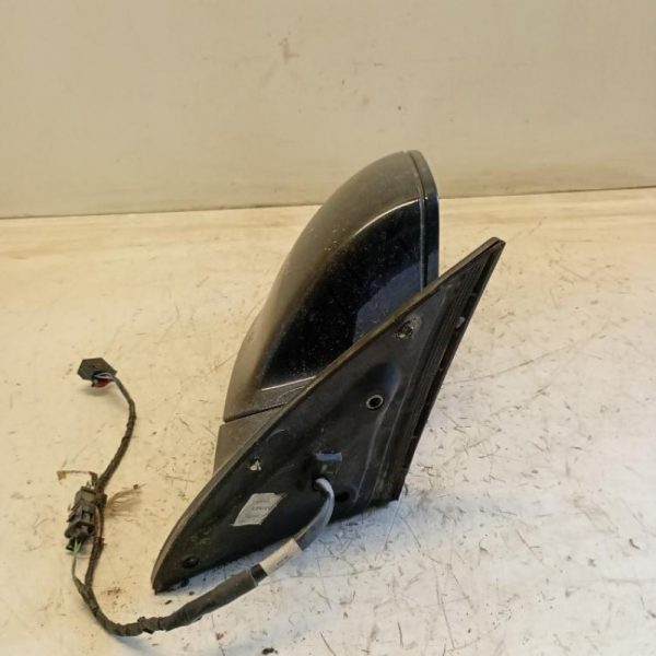 Specchietto Destro Audi Q7 Richiudibile / Abbattibile Elettronicamente 2005 – 2009