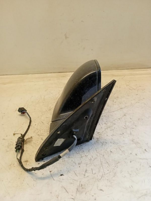 Specchietto Destro Audi Q7 Richiudibile / Abbattibile Elettronicamente 2005 – 2009