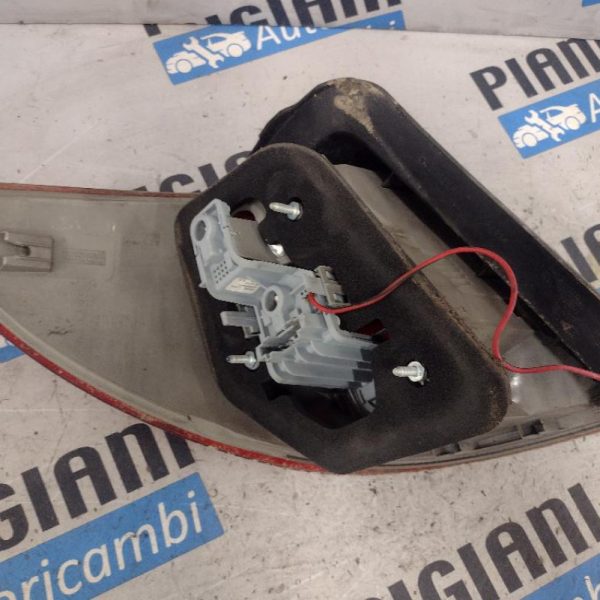 Faro Posteriore Destro Mercedes Classe b 2011 – 2015