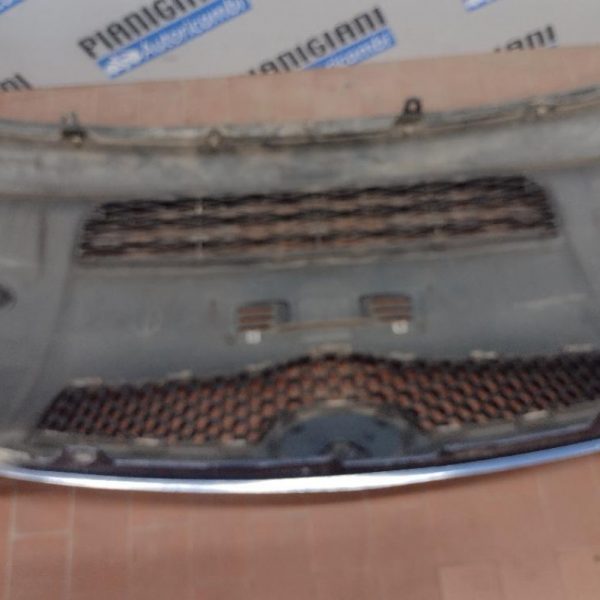 Paraurti anteriore Toyota Yaris 2005 – 2009