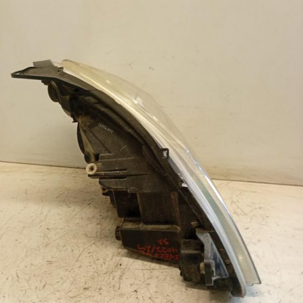 Faro Anteriore Sinistro Iveco Daily 2011 – 2014