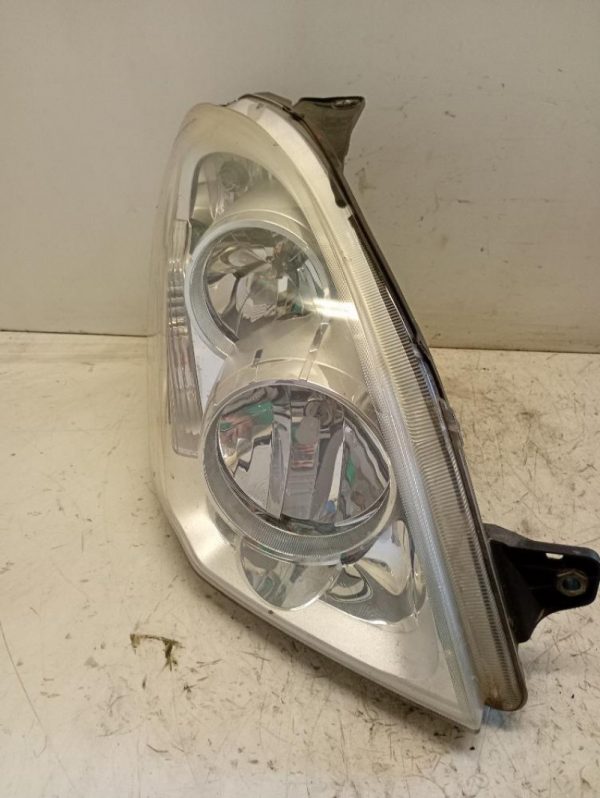 Faro Anteriore Destro Iveco Daily 2011 – 2014