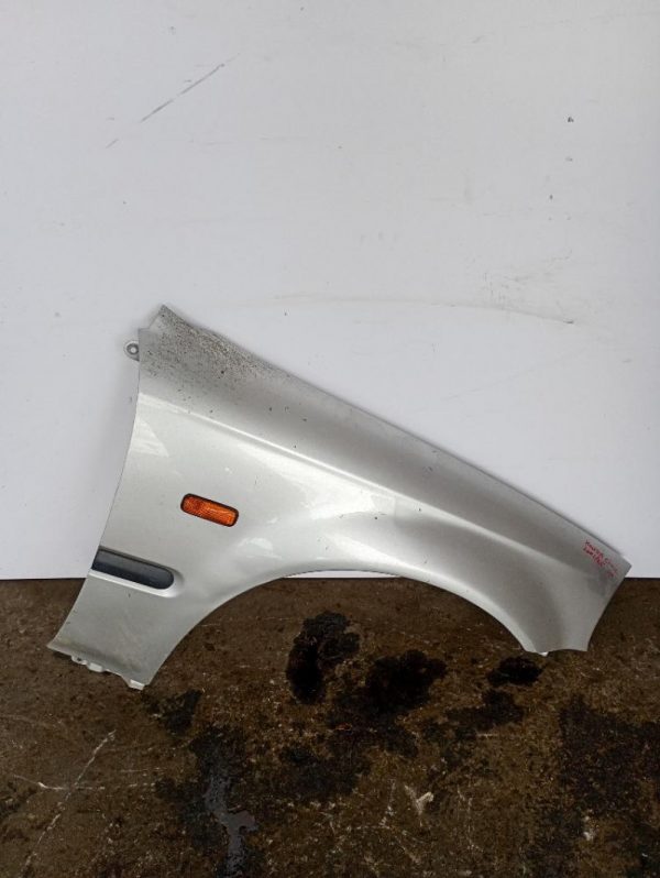 Parafango Anteriore Destro Honda Civic 1995 – 2001