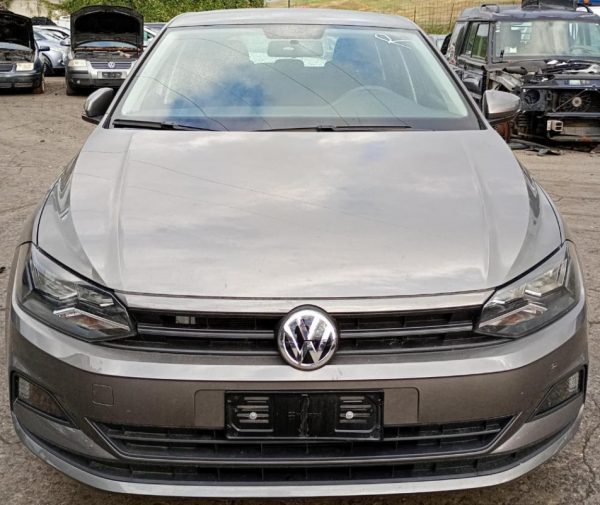 Volkswagen Polo AW Anno 2018 | Veicolo Intero | SOLO PER RICAMBI