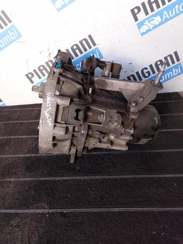 Cambio Dacia Sandero K7JA7