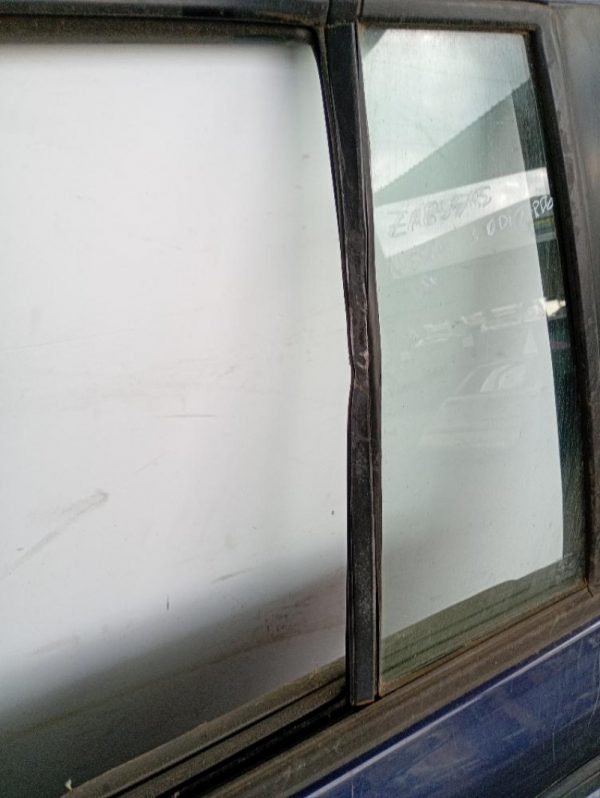 Porta Posteriore Sinistra Nissan Patrol Y61 1997 – 2004
