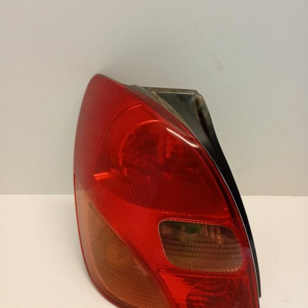 Faro Posteriore Sinistro Toyota Corolla Verso 2002 – 2004