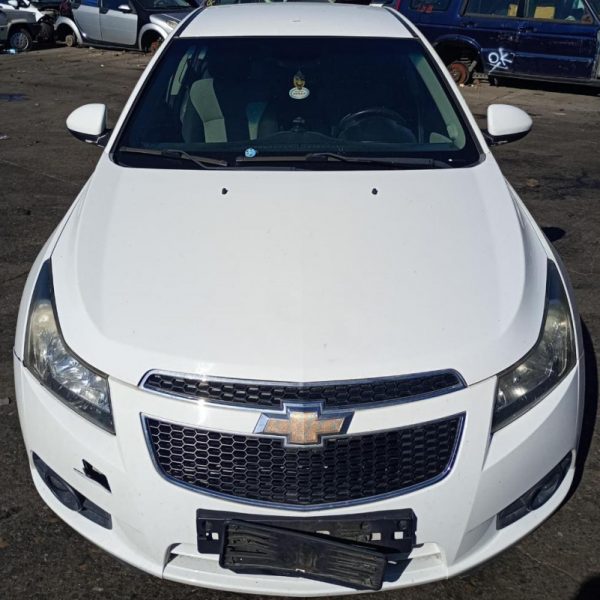 Chevrolet Cruze LT J300 Anno 2011 | Veicolo Intero | SOLO PER RICAMBI