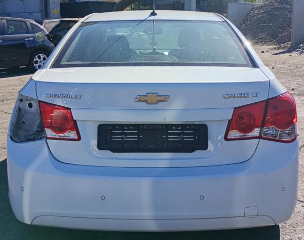 Chevrolet Cruze LT J300 Anno 2011 | Veicolo Intero | SOLO PER RICAMBI