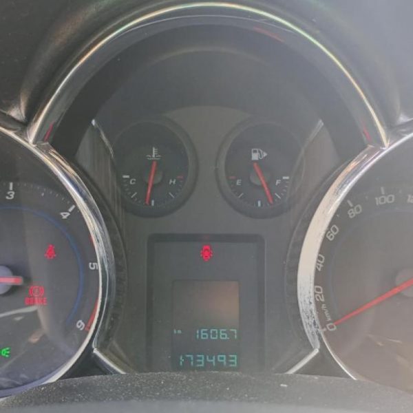 Chevrolet Cruze LT J300 Anno 2011 | Veicolo Intero | SOLO PER RICAMBI