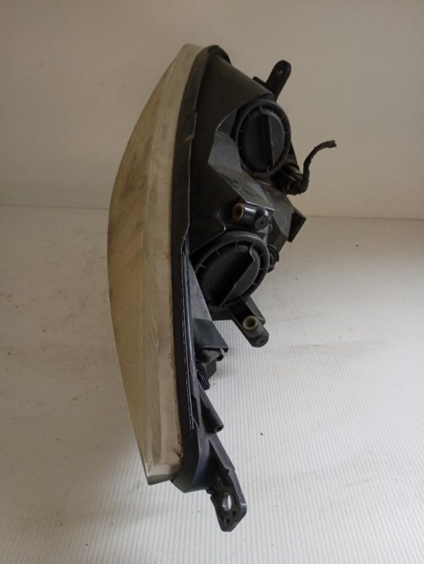 Faro Anteriore Sinistro Kia Venga 2010 – 2014