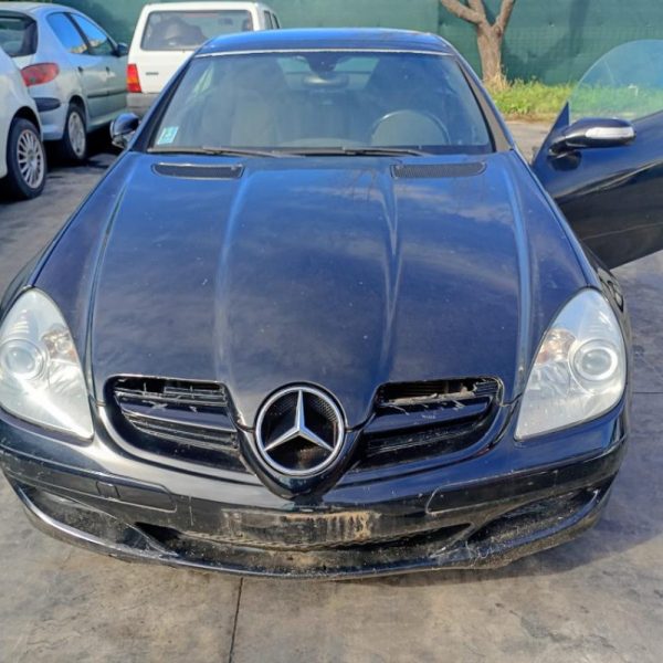 Mercedes-Benz SLK R171 Anno 2005 | Veicolo Intero | SOLO PER RICAMBI