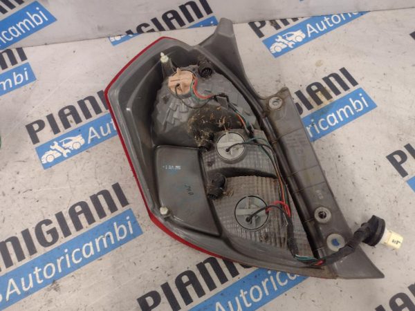 Faro Posteriore Destro Suzuki Celerio 2016