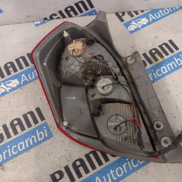 Faro Posteriore Destro Suzuki Celerio 2016
