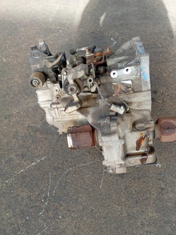 Cambio Toyota Yaris 1NDTV 2005 – 2009