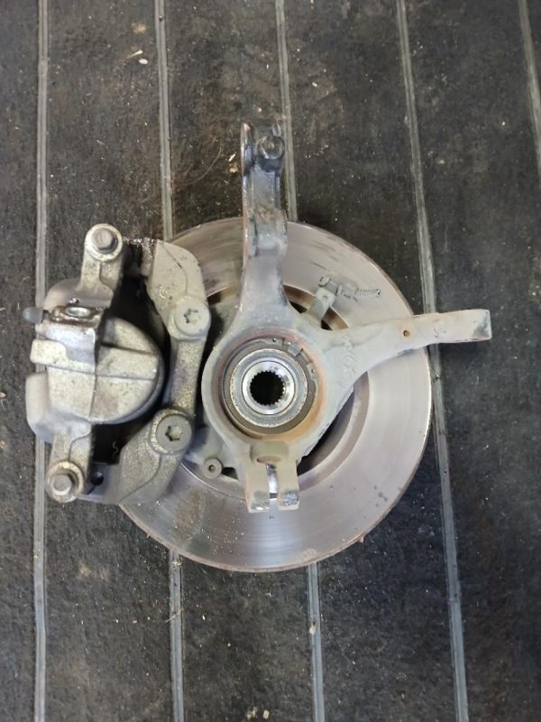 Mozzo Anteriore Destro Jeep Avenger 2023 32.000 KM