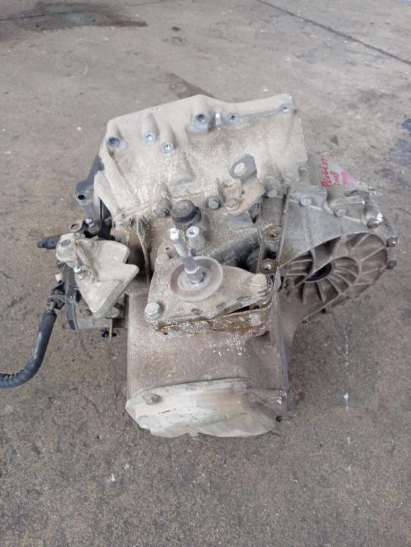 Cambio manuale 6 marce Peugeot 3008 1.6 HDi 82 KW 9HR 2010 – 2013