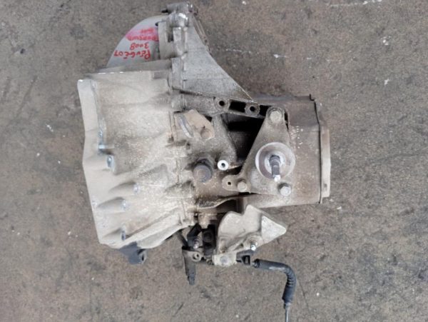 Cambio manuale 6 marce Peugeot 3008 1.6 HDi 82 KW 9HR 2010 – 2013