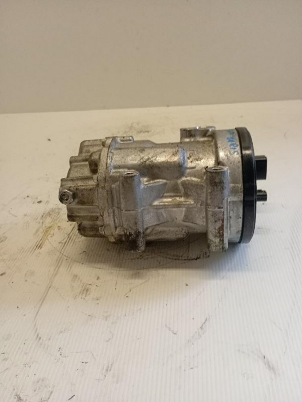 Compressore A/C Toyota Yaris Cross 1.5 Hybrid 68 KW M15A 2023 >