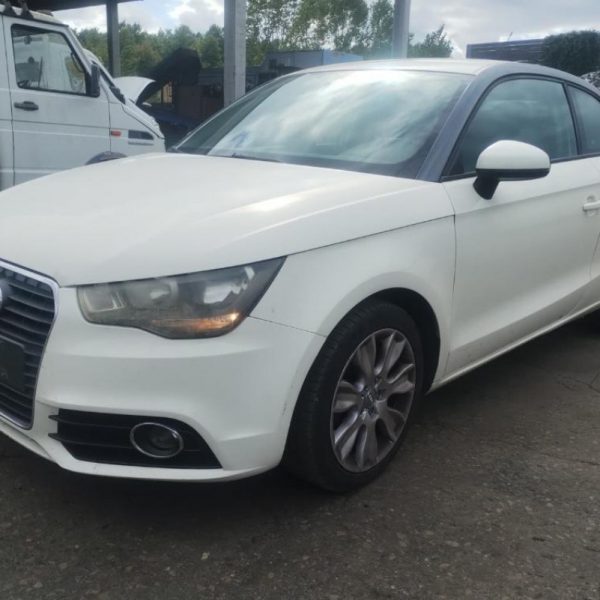 Audi A1 (8X) Anno 2010 | Veicolo Intero | SOLO PER RICAMBI