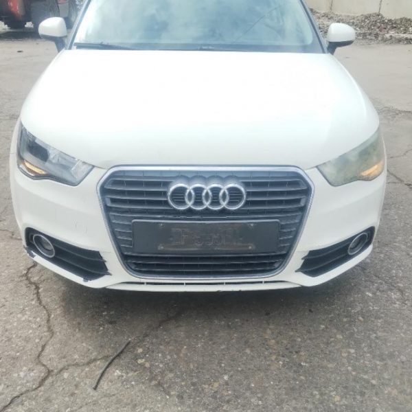 Audi A1 (8X) Anno 2010 | Veicolo Intero | SOLO PER RICAMBI