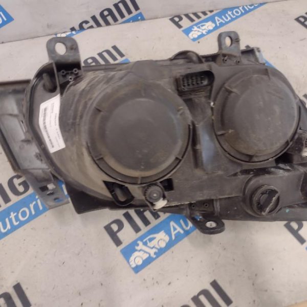 Faro Anteriore Sinistro Fiat Doblò 2005 – 2017