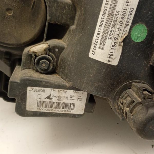 Faro / Fanale / Proiettore Anteriore Destro Iveco Daily 2014 – 2018