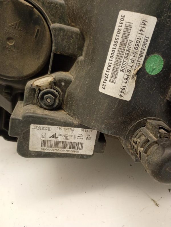 Faro / Fanale / Proiettore Anteriore Destro Iveco Daily 2014 – 2018