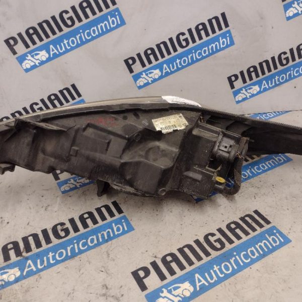 Faro Anteriore Destro Ford Fiesta 2008 – 2013