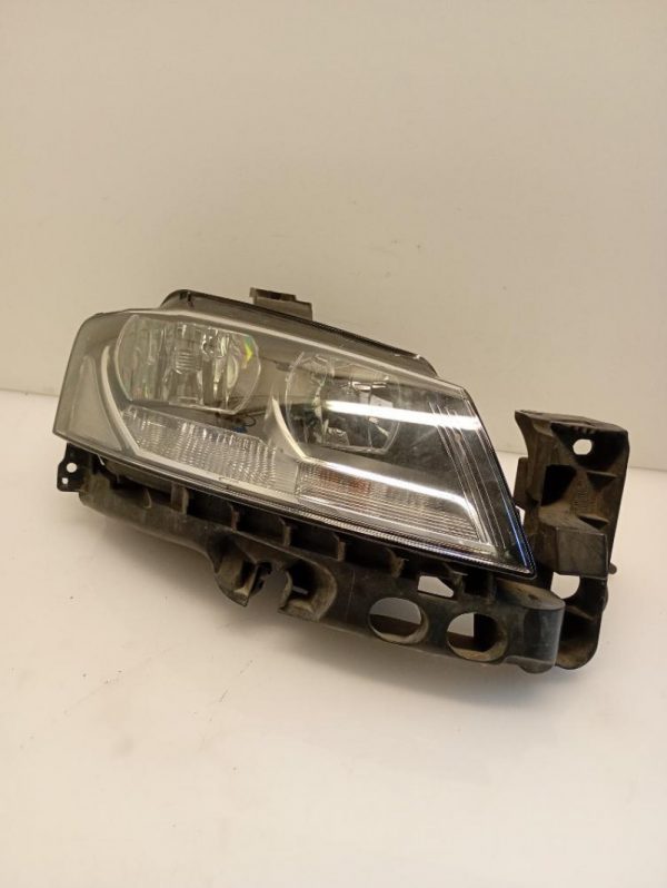 Faro / Fanale / Proiettore Anteriore Destro Audi A3 2008 – 2013